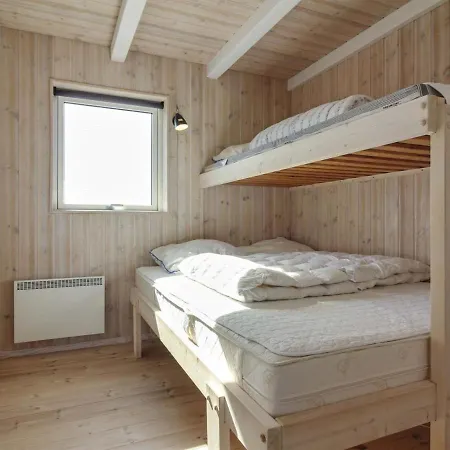 Dom wakacyjny Simona - 300m From The Sea In Nw Jutland By Interhome *