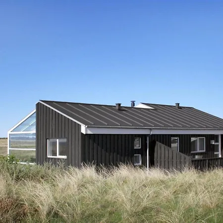 Simona - 300m From The Sea In Nw Jutland By Interhome Dom wakacyjny